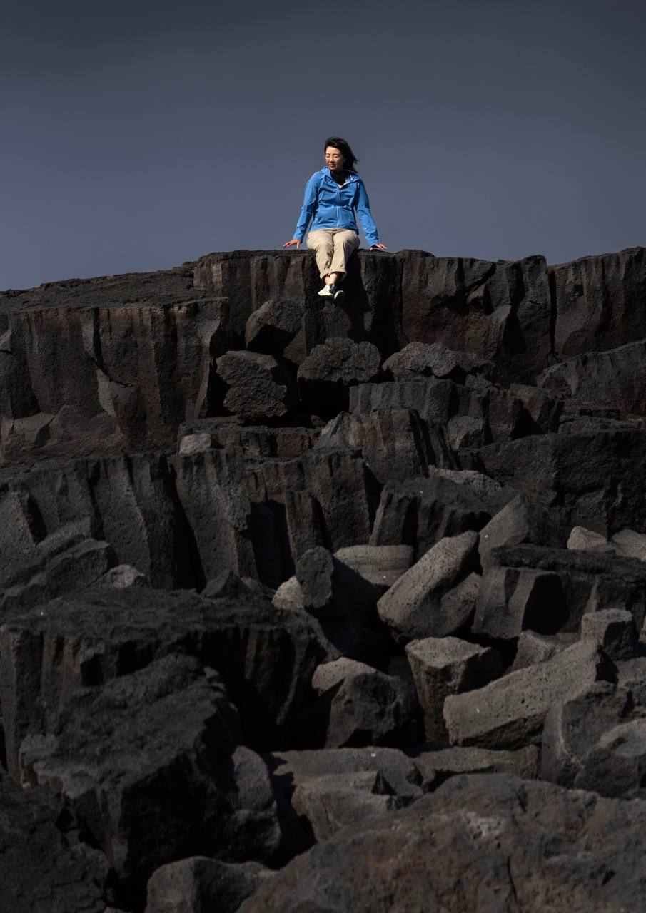 Edge of the basalt column.
